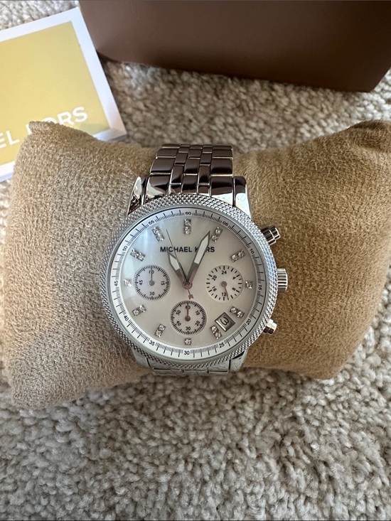 Michael Kors Silver Watch, Pearlized Iridescent Face (see Note in description) main image 4